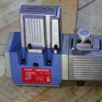 MOOG液压阀电液比例阀D661-4697C/662/D634-501A美国